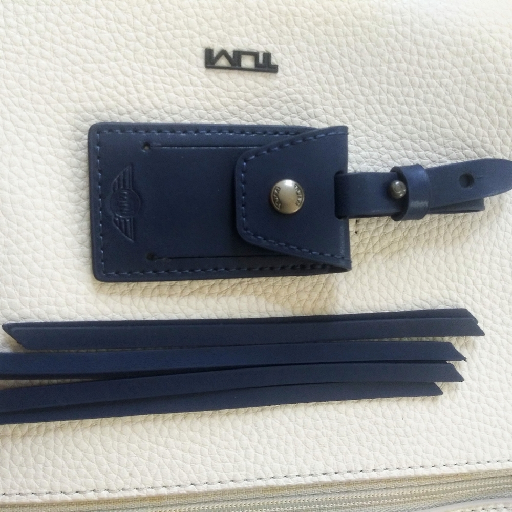 🧳Tumi Mini Cooper accent kit NWOT - Picture 3 of 10